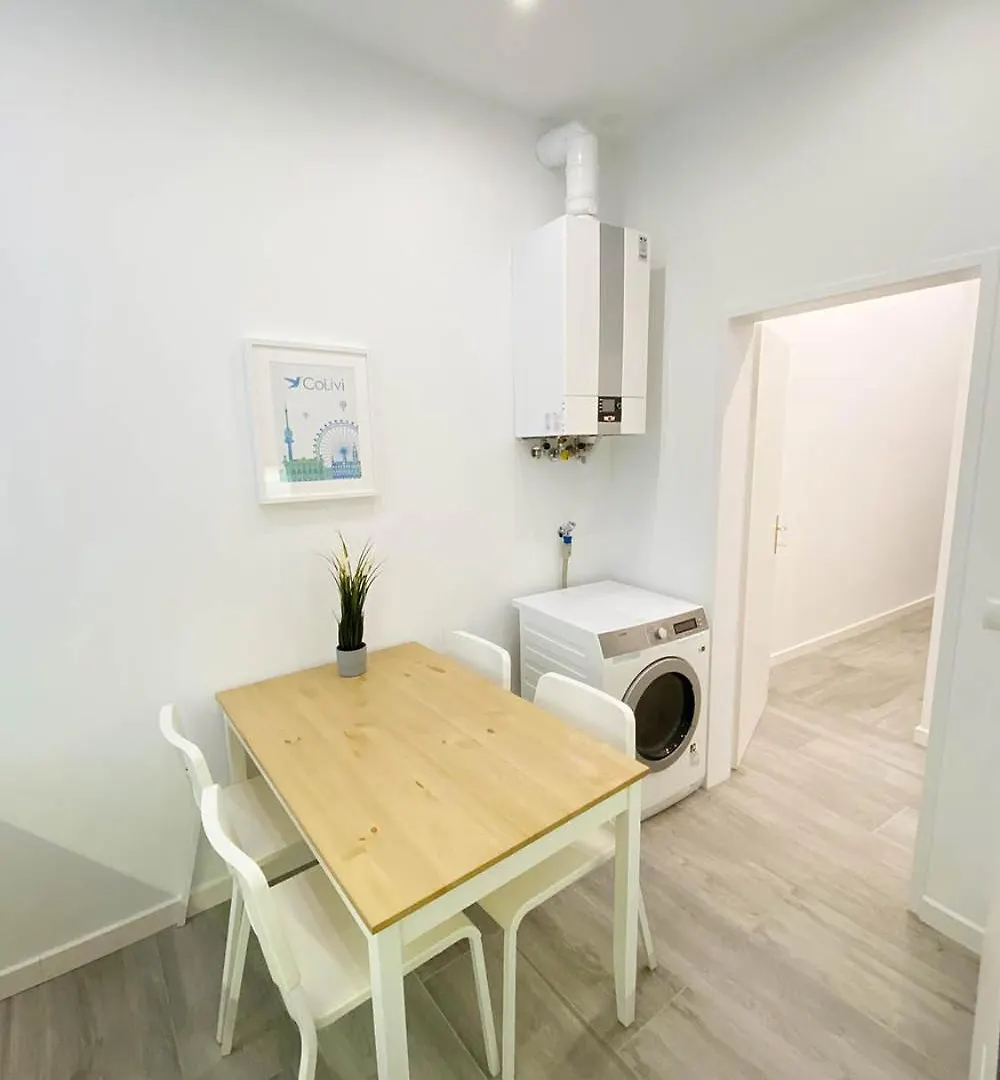 Charming Home 3 Bedroom Apartment Wenen 0*,  Oostenrijk