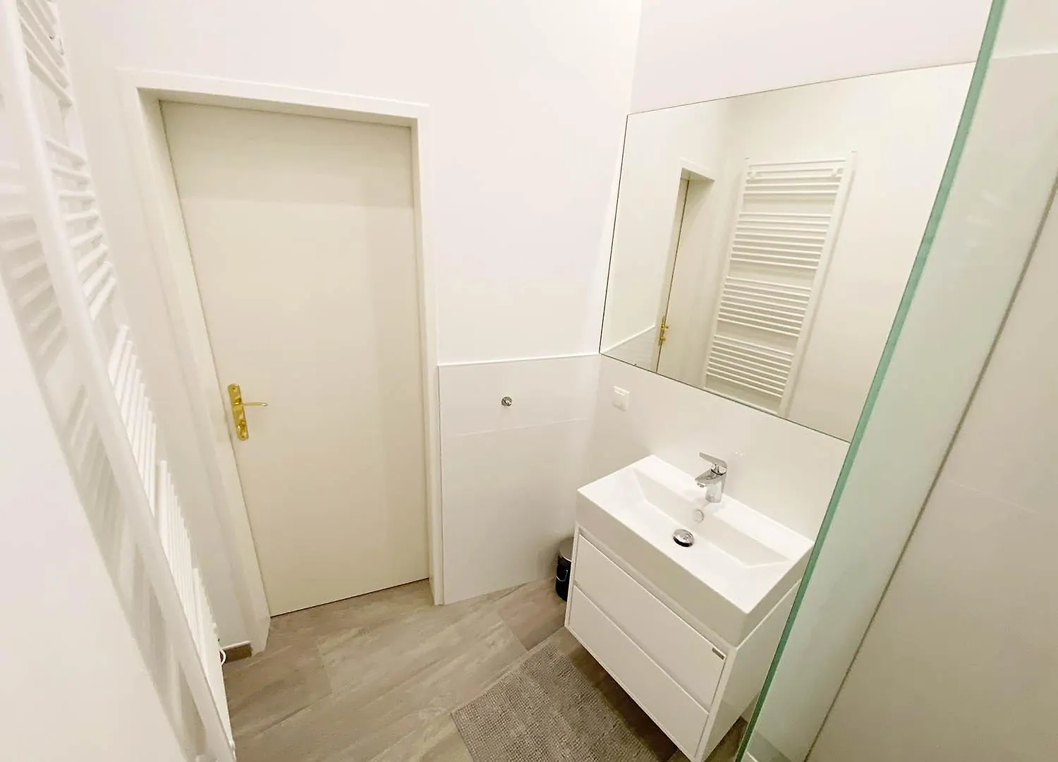 Charming Home 3 Bedroom Apartment Vídeň